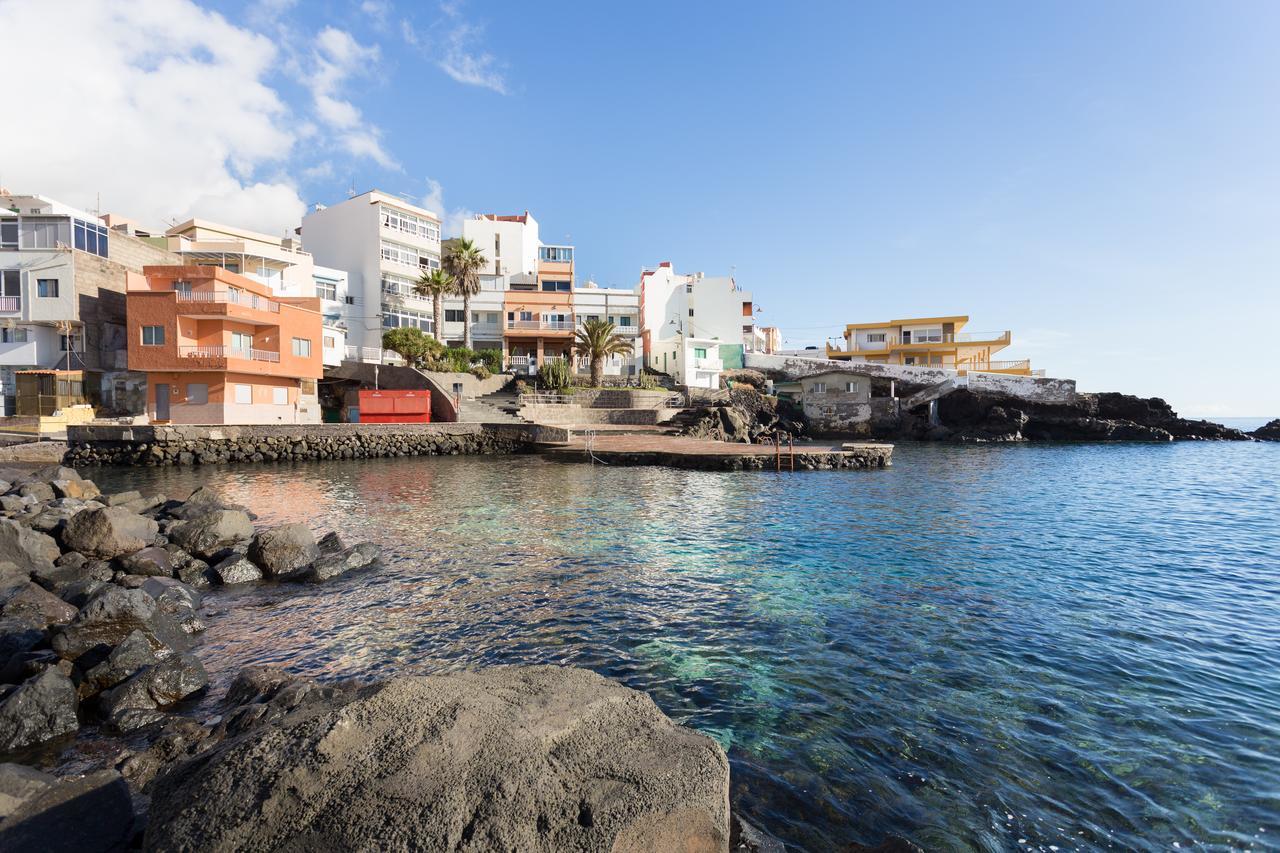 فيلا Coastal Dream With Heated Pool El Escobonal المظهر الخارجي الصورة